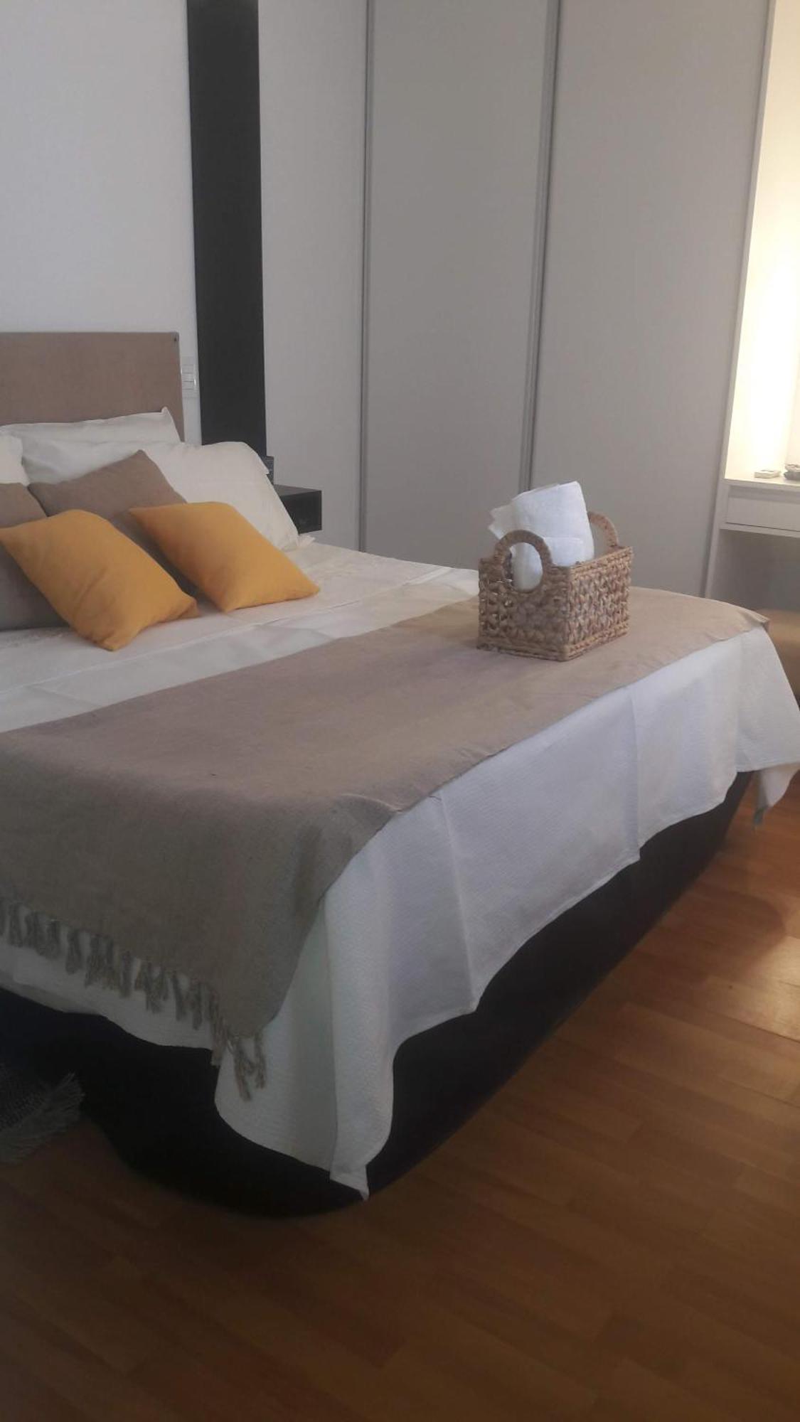 Departamentos Boutique De Disenador " Terraza 26 " - Cochera - Vista A La Montana - Cancelacion Gratuita - Sin Pagar Por Adelantado Mendoza Eksteriør billede